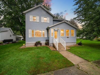 214 N Jackson Ave