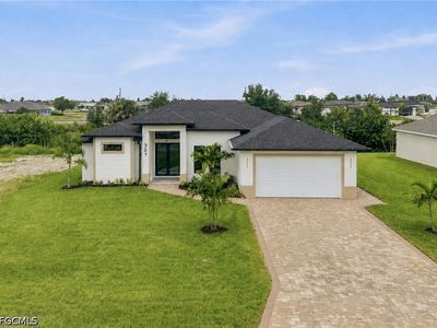 307 NE 15th St