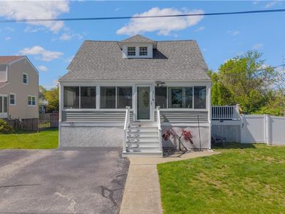 43 Samuel Gorton Ave