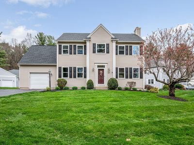 37 Beechwood Dr