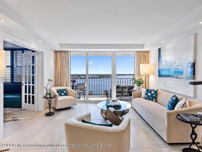 1701 S Flagler Dr APT 1605