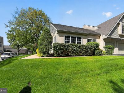 1200 Halifax Ct