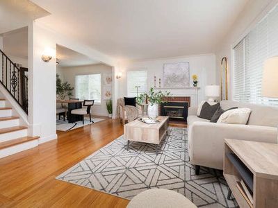 115 Hobart Ave APT A