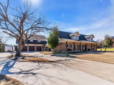 903 San Saba Dr