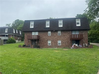 7008-7010 N Church Rd