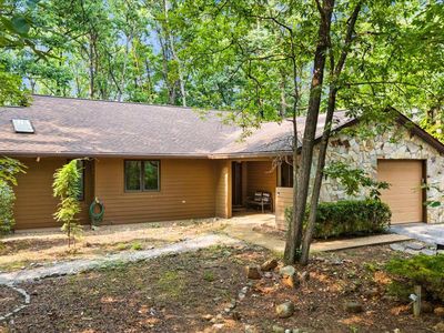 2715 Lanier Ln