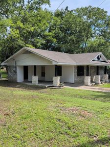 Property at 107 Thomas St, Crockett, TX