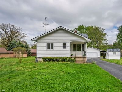 Property at 2131 Overland Ave NE, Warren, OH