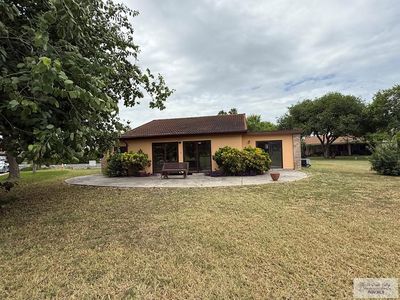 517 Zapata Ave