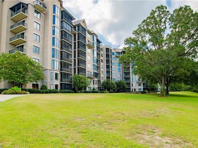 18269 Colony Dr UNIT 306