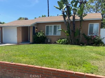 7339 White Oak Ave