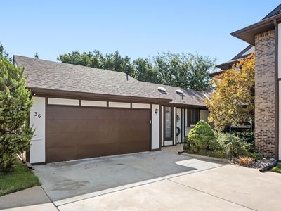 641 N Woodlawn St APT 36