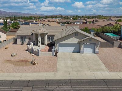 3195 Jennifer Ave