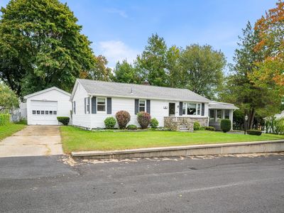14 Deluca Rd