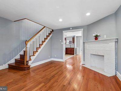 7046 Clover Ln