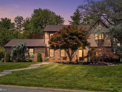 3694 Marc Ln