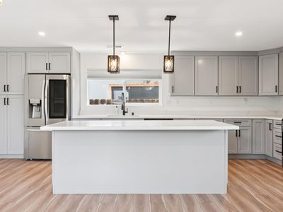 1300 Evergreen Dr