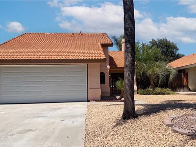 39823 Knollridge Dr