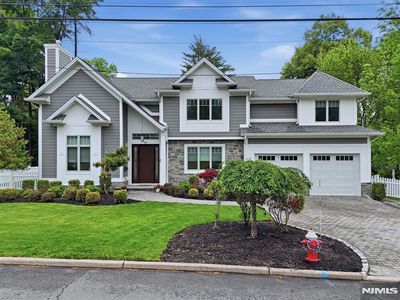 95 Mezzine Dr