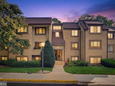 1657 Parkcrest Cir APT 201