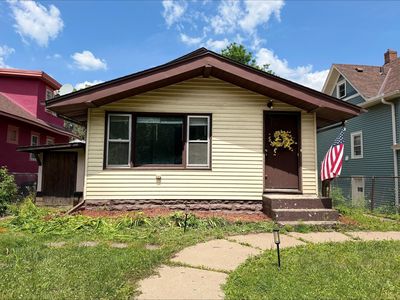 1173 McLean Ave