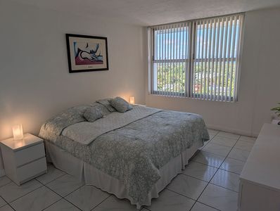 Property at 2899 Collins Ave APT 1738, Miami Beach, FL