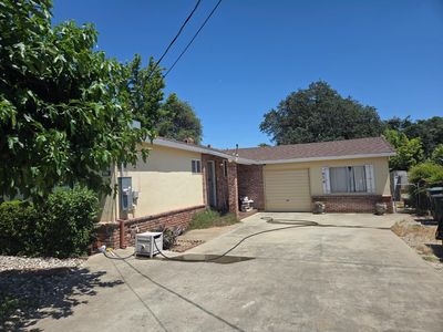 626 Sutter Ln