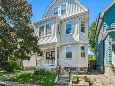 24 Franklin Ave