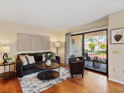 11195 Camino Ruiz APT 84