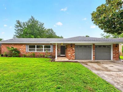 2504 LAUDERDALE COURT