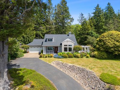 6535 Pacific Overlook Dr