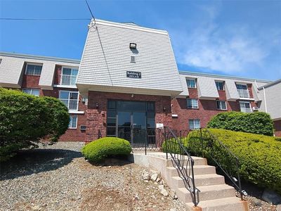 300 Smithfield Ave #P2-17