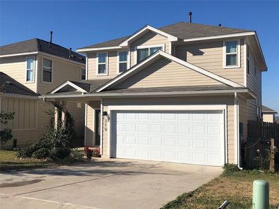 519 Twisted Oaks Ln