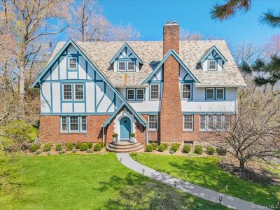 107 Crawford Terrace