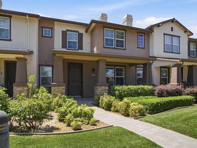 570 Cutting Horse Dr Unit 143