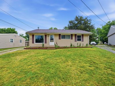 2224 N Knollaire Dr