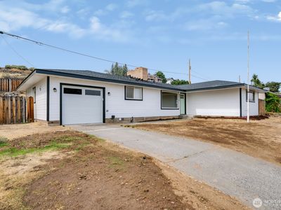 Property at 401 Patrick Road, Ephrata, WA