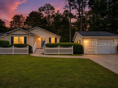 12 Shelterwood Ln