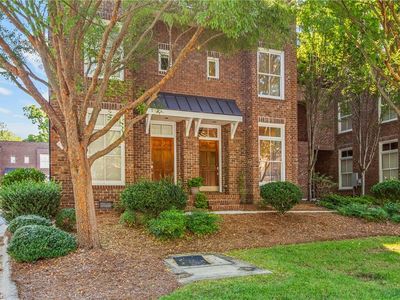622 N Elm St APT H