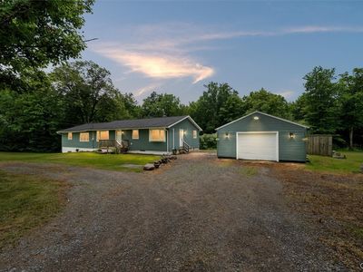 8296 Edwards Rd