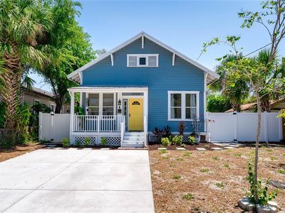 3905 N Dartmouth Ave