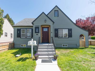 1124 14th Ave S