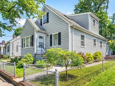 32 Vogel St