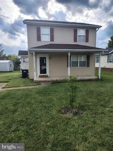 958 Dutchess Cir