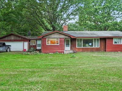 1616 S Loomis Rd