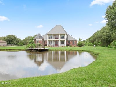 Property at 8018 Sidney Gautreaux Rd, Abbeville, LA
