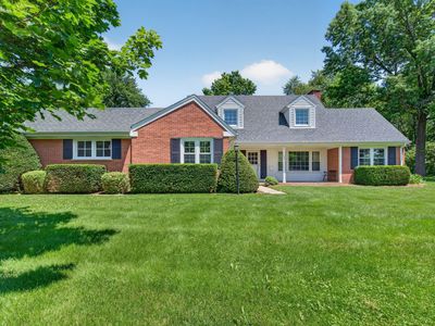 125 Grace Ln