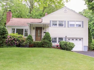 110 Woodland Rd