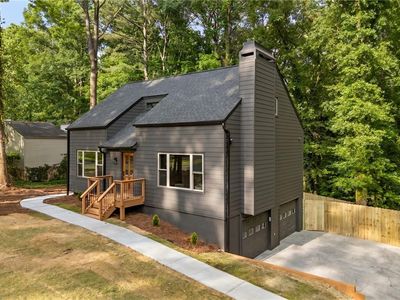 3184 Creek Dr