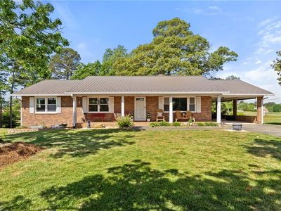 114 Midpines Dr